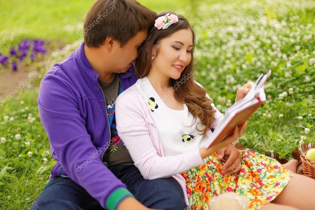 Гадалка в Москве Екатеринбурге Питере Новосибирске