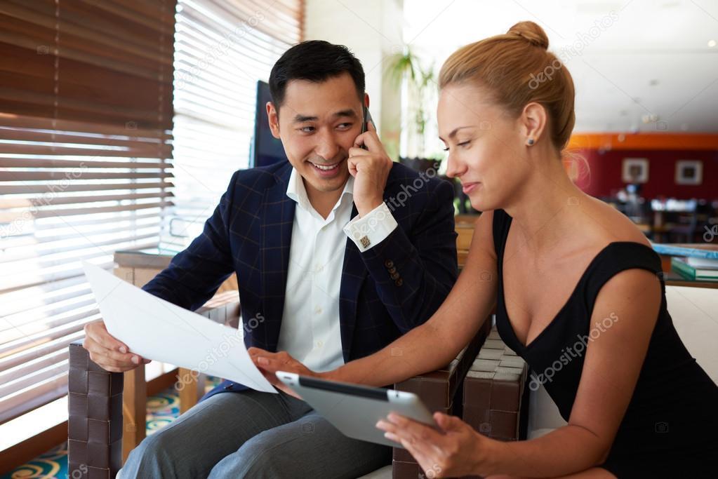 Гадалка в Москве Екатеринбурге Питере Новосибирске